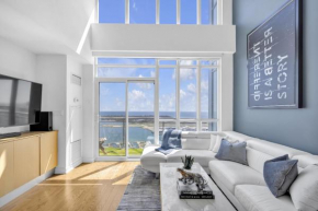 Penthouse Living above the Skyline